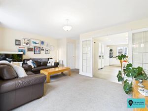 Living Room- click for photo gallery